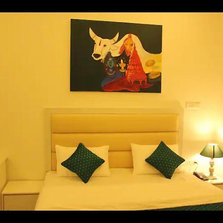 The Nandi International Boutique Homestay 瓦拉纳西 外观 照片
