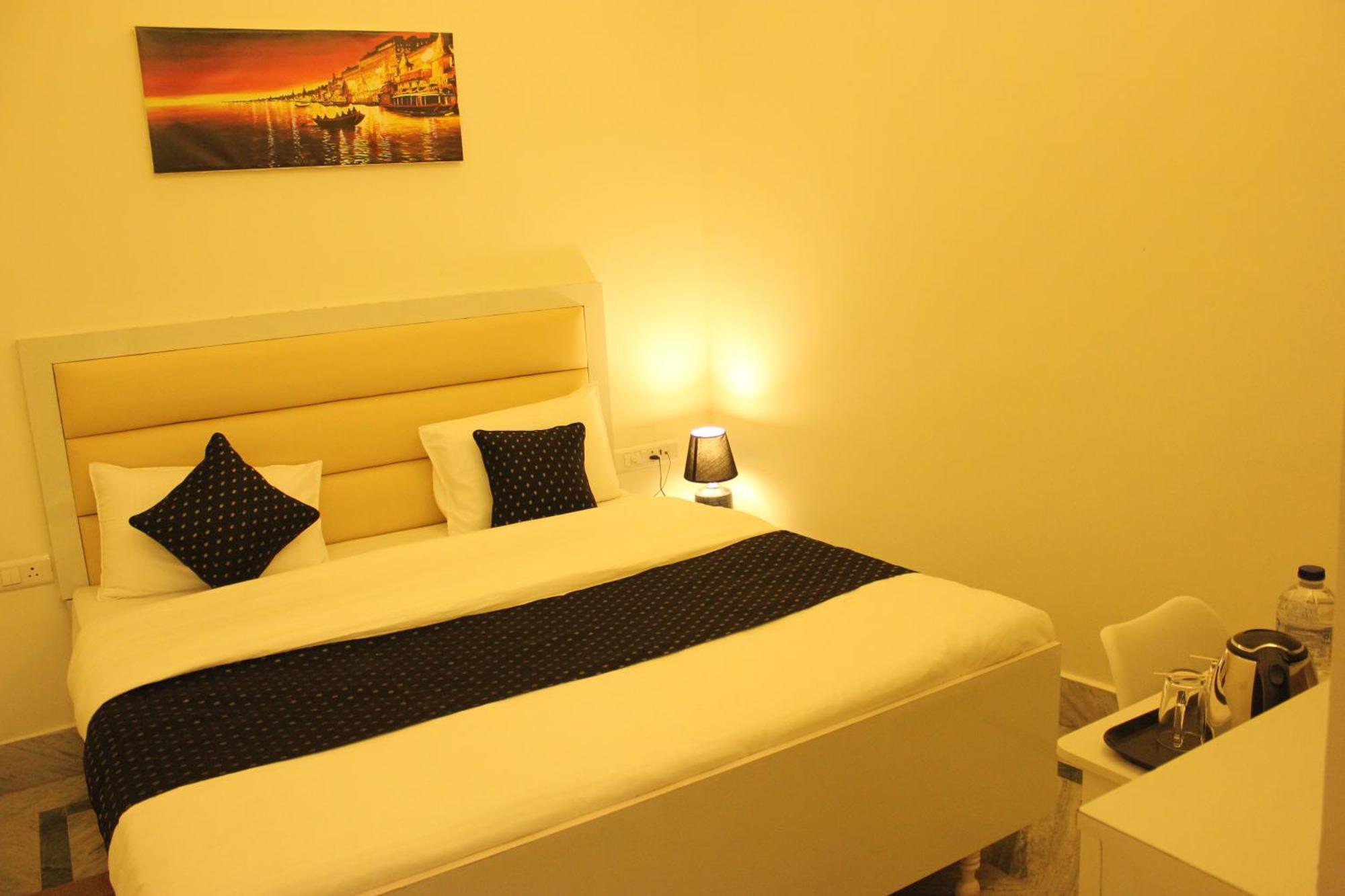 The Nandi International Boutique Homestay 瓦拉纳西 外观 照片