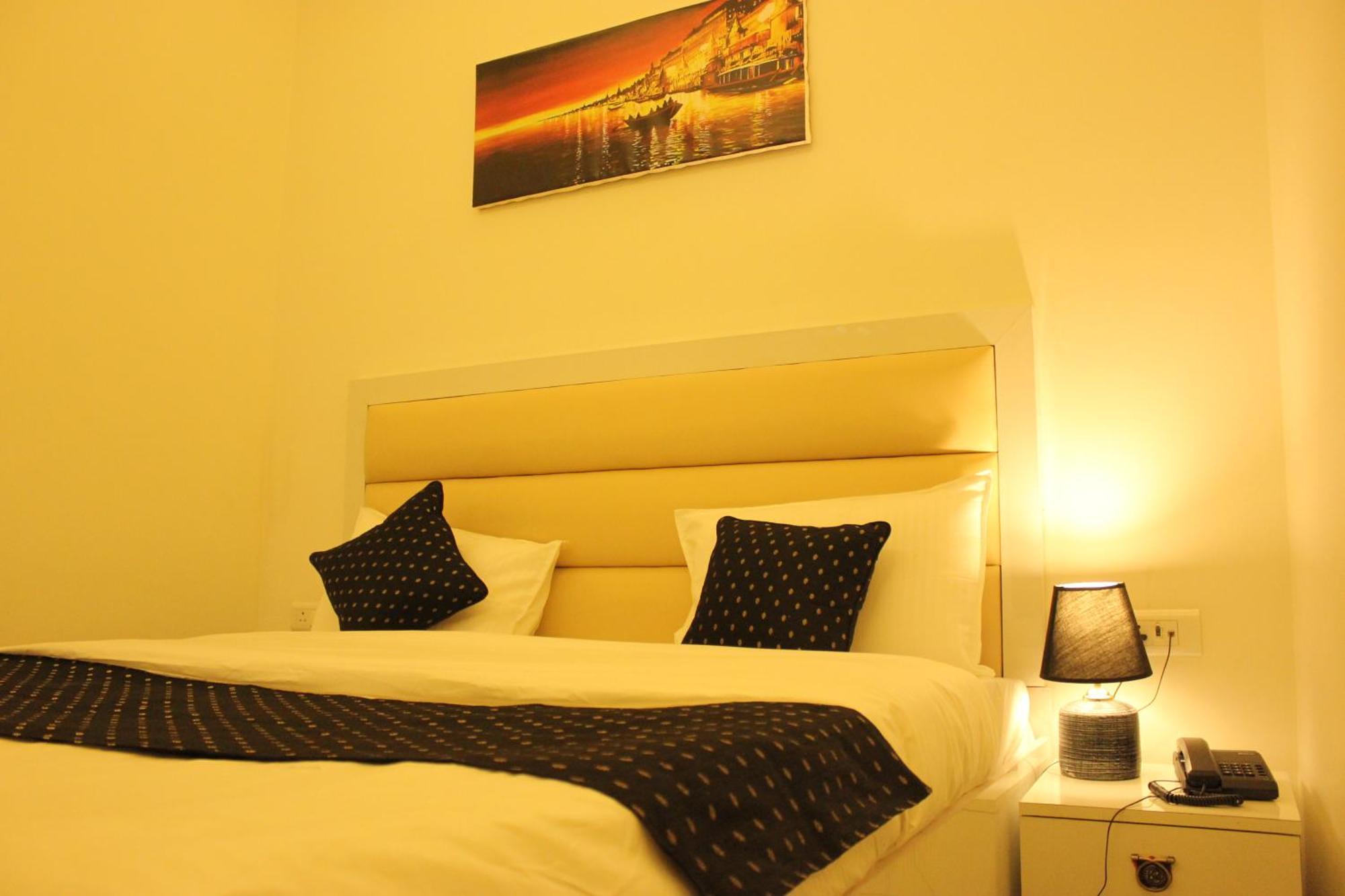 The Nandi International Boutique Homestay 瓦拉纳西 外观 照片