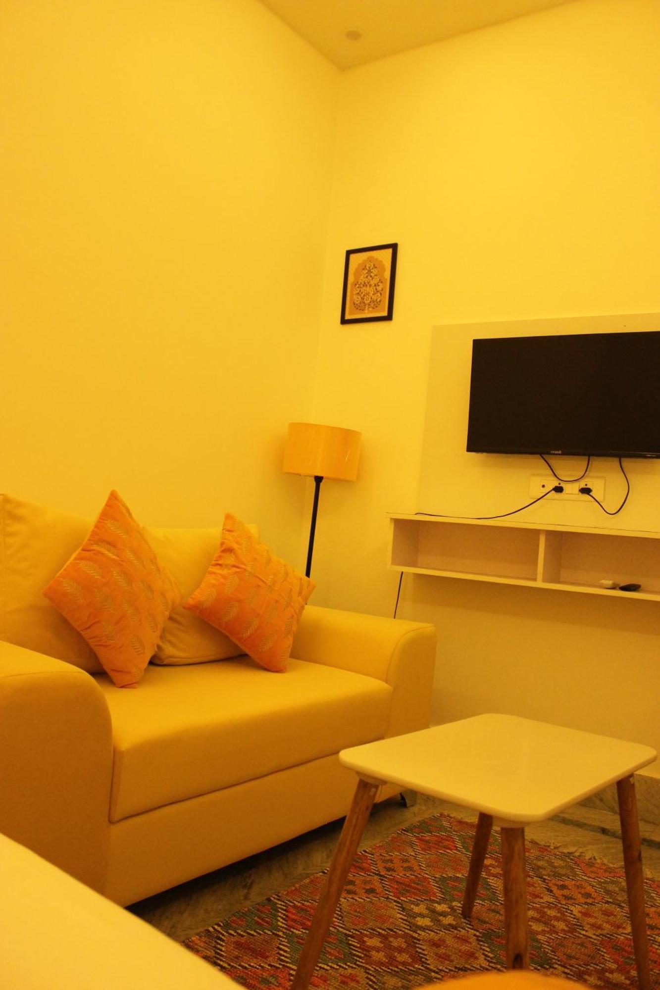 The Nandi International Boutique Homestay 瓦拉纳西 外观 照片