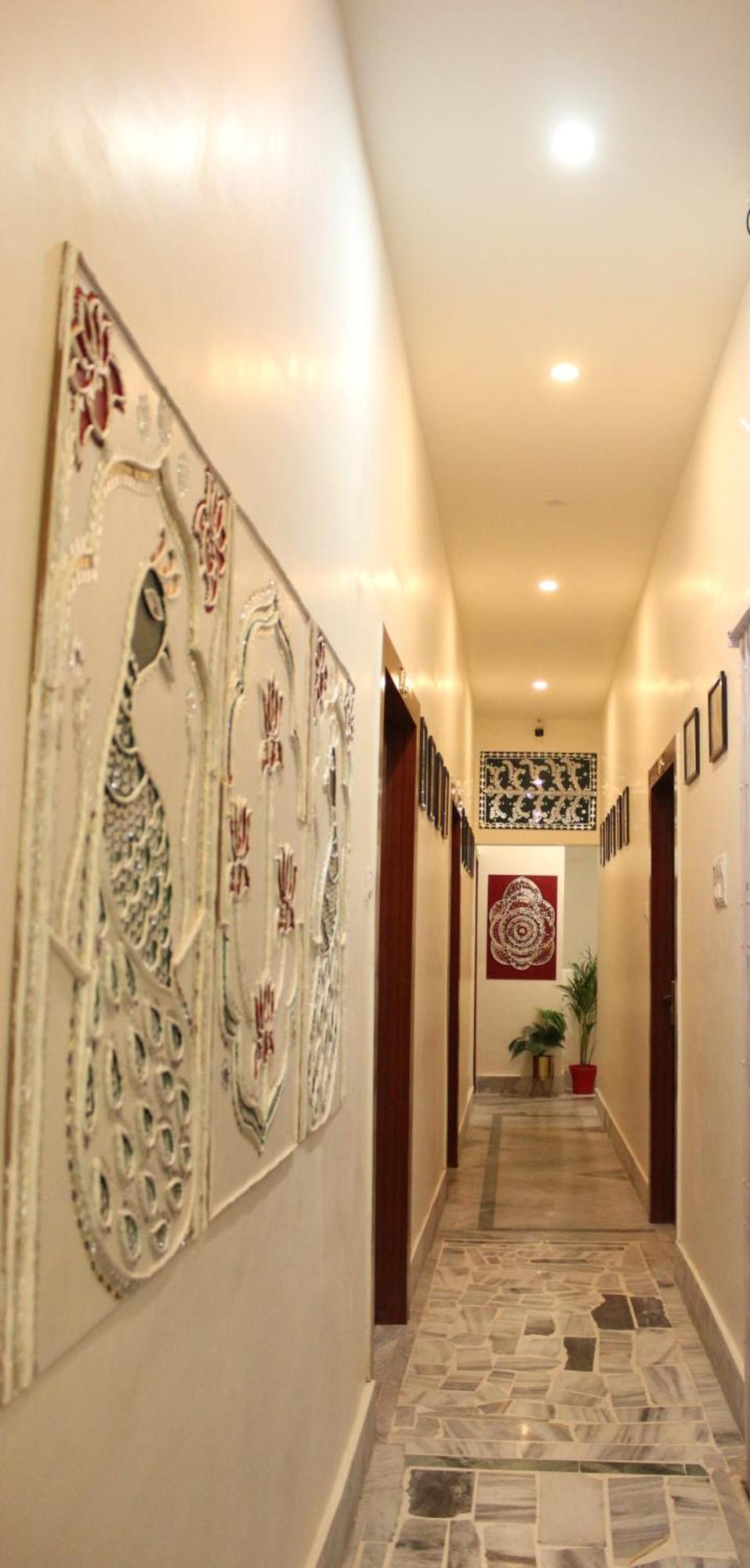 The Nandi International Boutique Homestay 瓦拉纳西 外观 照片
