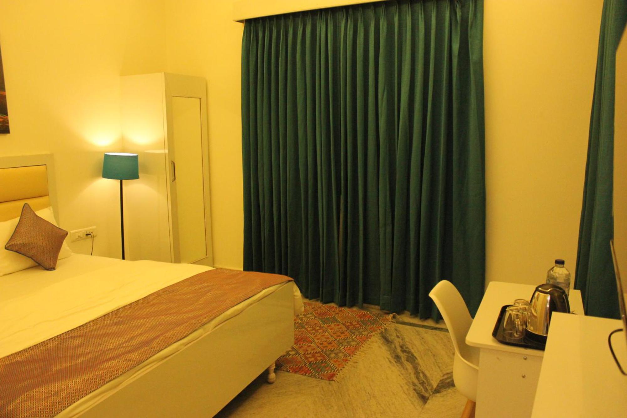 The Nandi International Boutique Homestay 瓦拉纳西 外观 照片