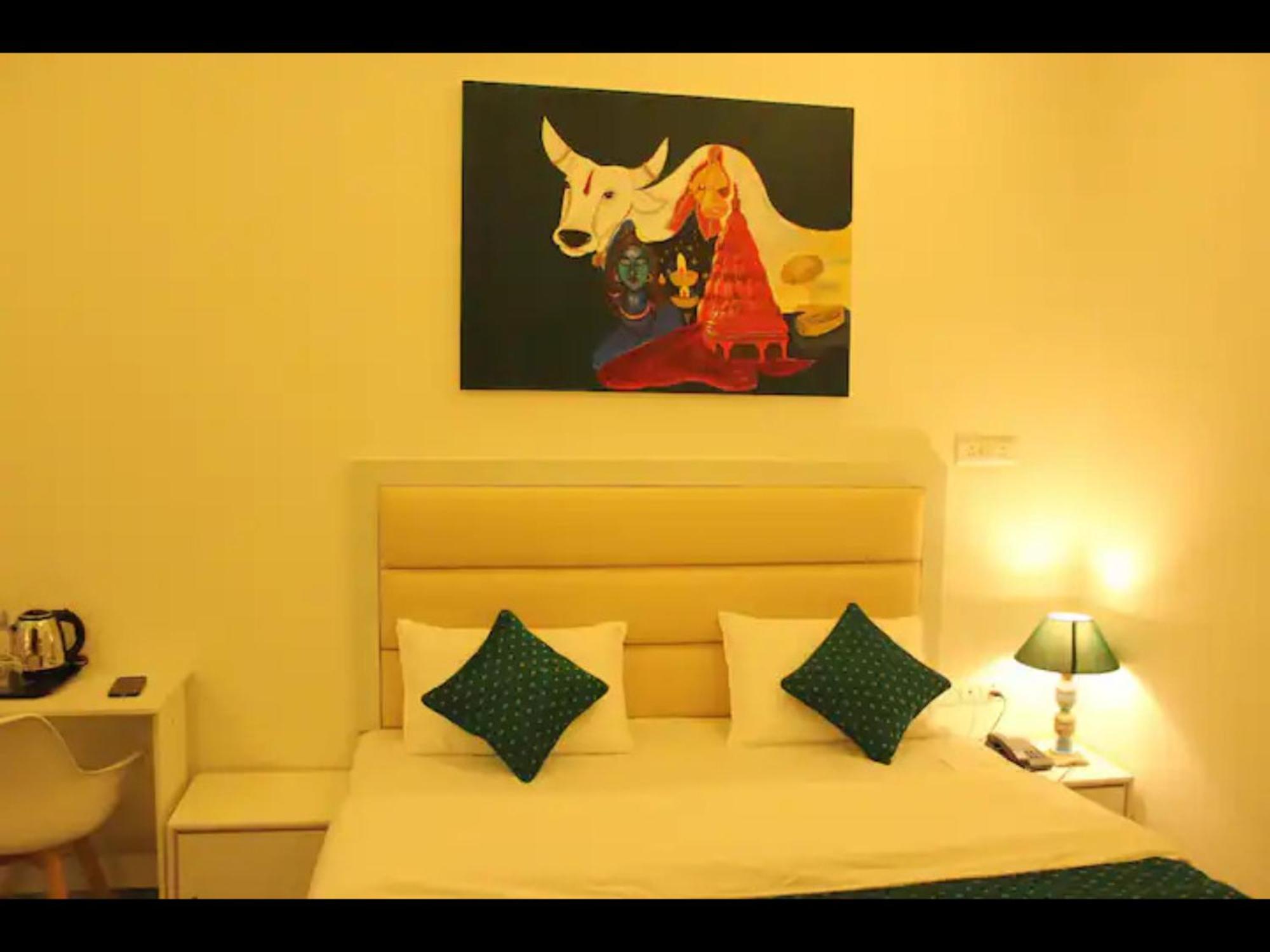 The Nandi International Boutique Homestay 瓦拉纳西 外观 照片